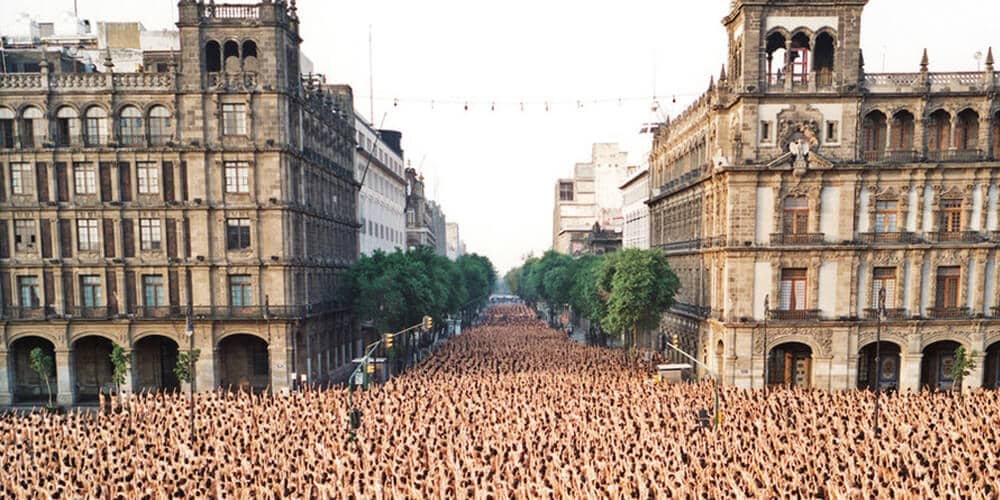 Nudes di Spencer Tunick ai Cantieri Culturali Alla Zisa